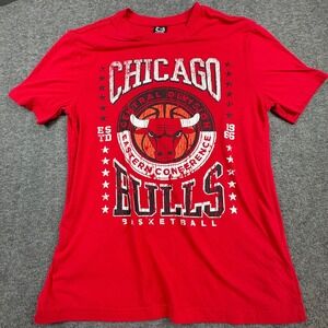 Chicago Bulls T-Shirt Mens Small Ultra‎ Game NBA Basketball Red Graphic Tee